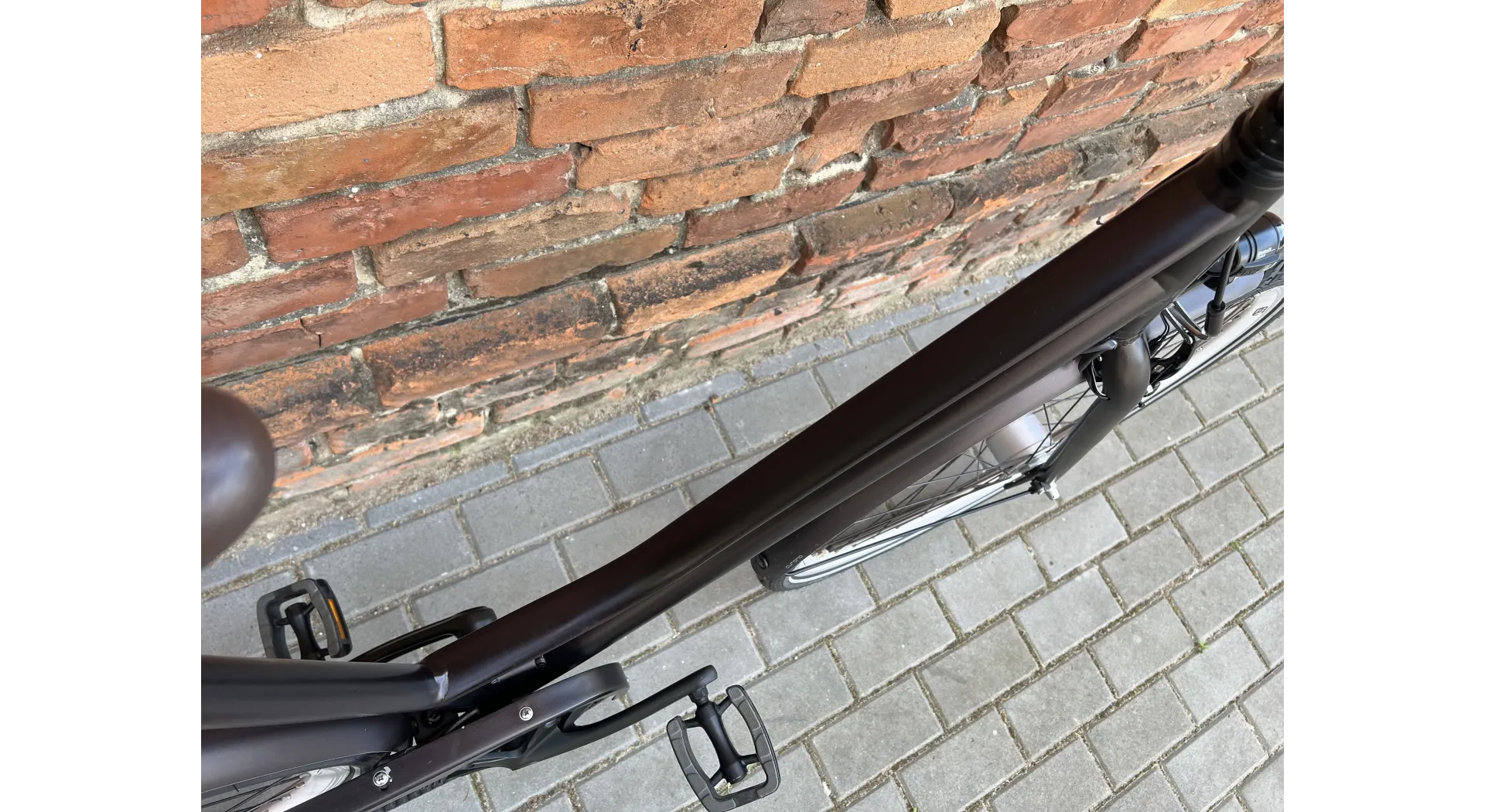 Cortina Mozzo 28'', rower holenderski, Nexus 8, pasek Gates