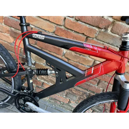 Raleigh Jago 26'' MTB, amortyzowana rama, 3x8 Alivio