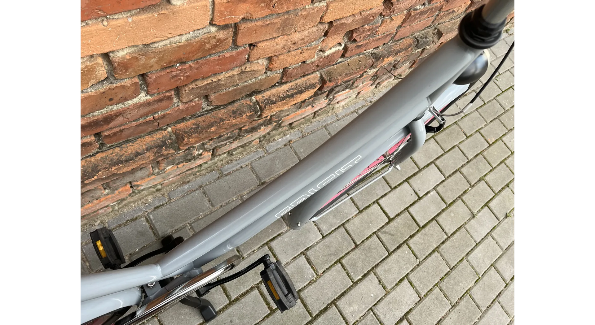 Spirit Plus 28'', rower holenderski, miejski