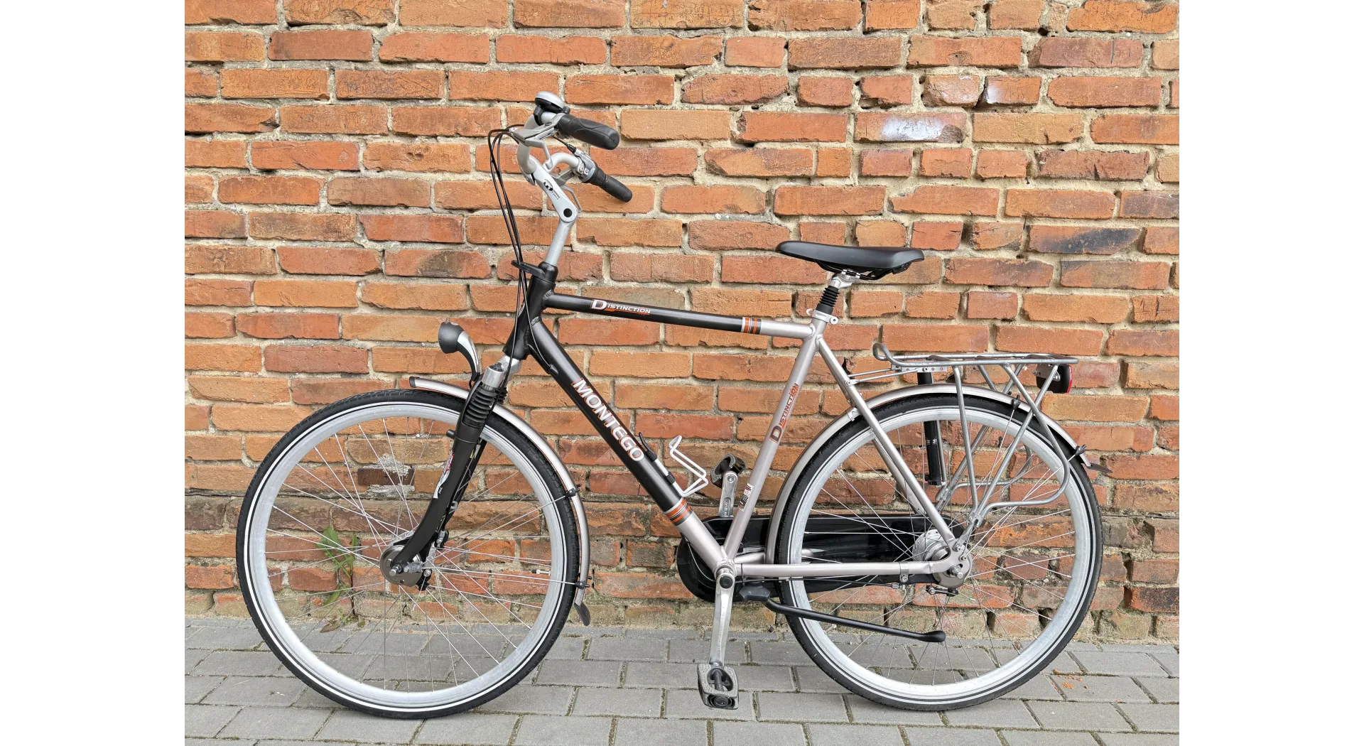 Montego Distincion 28'', Nexus 7, rower holenderski