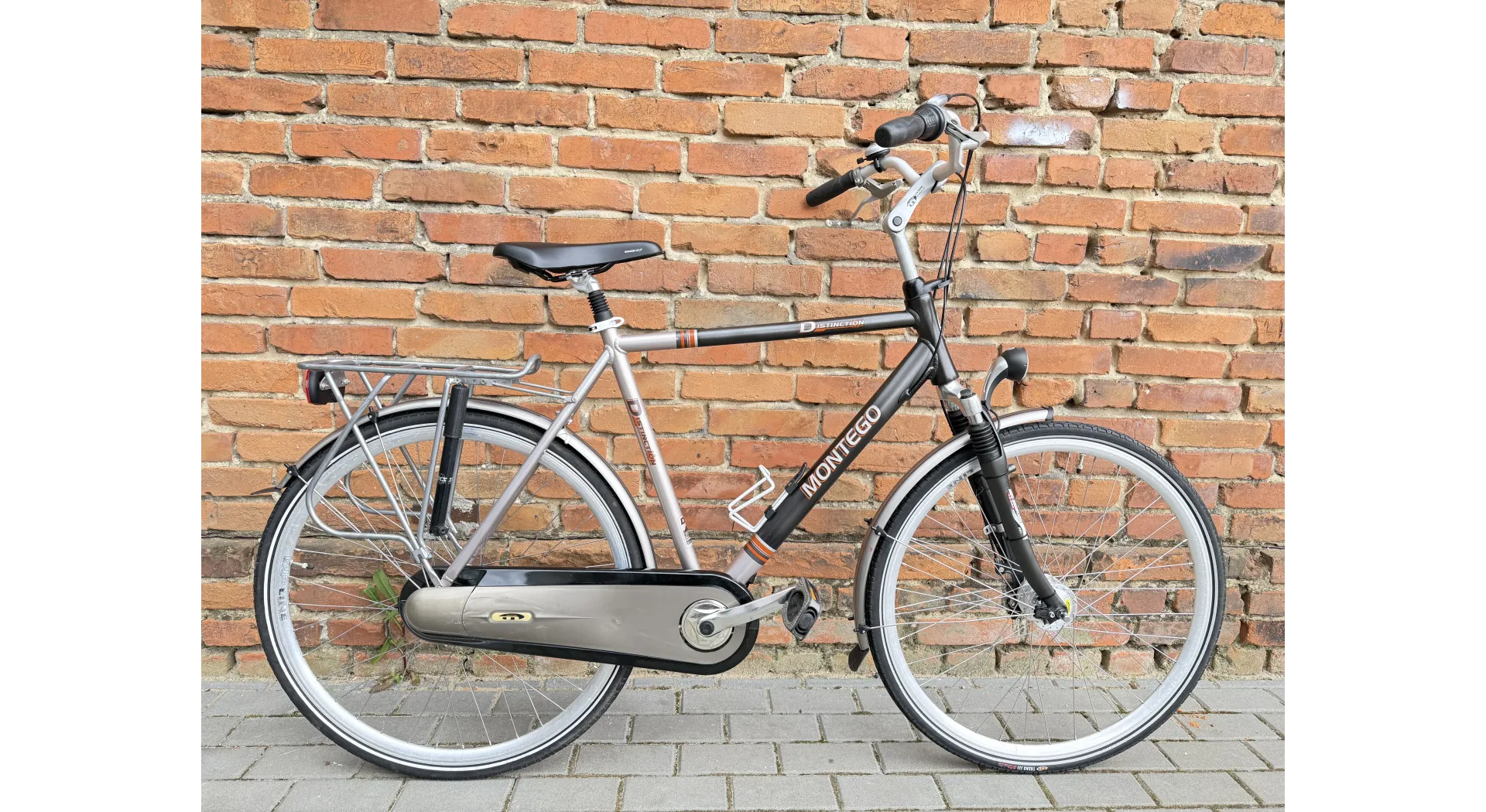 Montego Distincion 28'', Nexus 7, rower holenderski