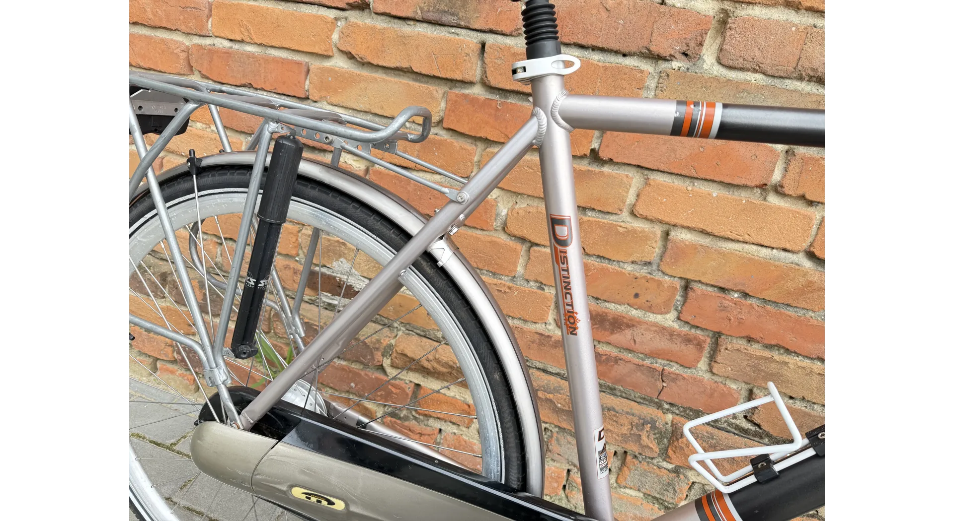 Montego Distincion 28'', Nexus 7, rower holenderski