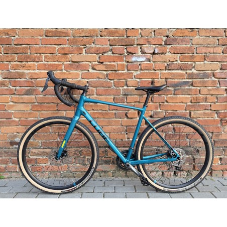 Cube Nuroad 700x47C, Gravel, Shimano Claris 2x8, zadbany