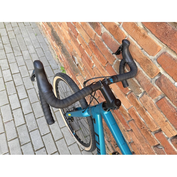 Cube Nuroad 700x47C, Gravel, Shimano Claris 2x8, zadbany