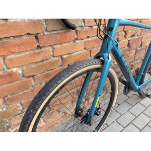 Cube Nuroad 700x47C, Gravel, Shimano Claris 2x8, zadbany