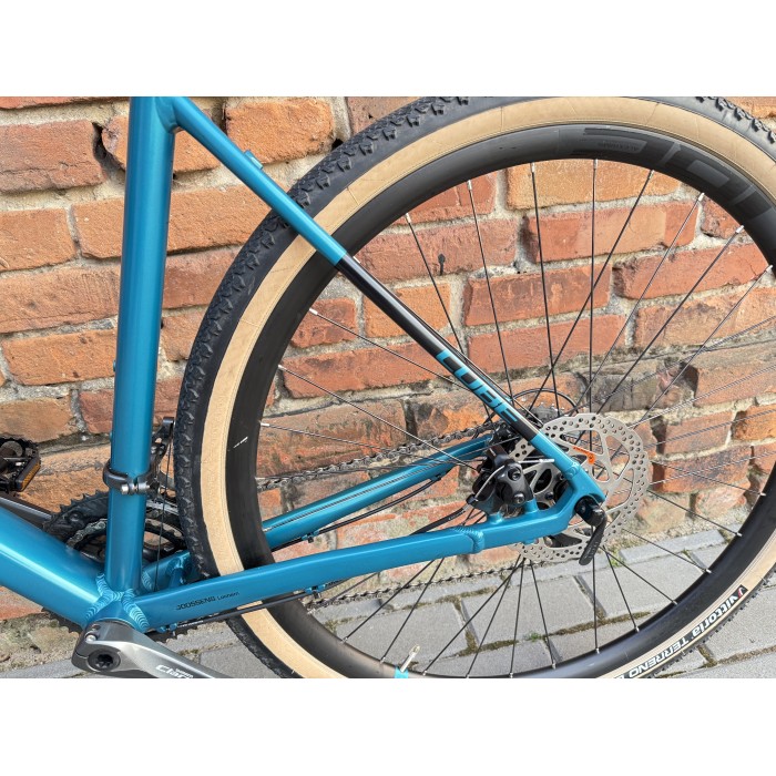 Cube Nuroad 700x47C, Gravel, Shimano Claris 2x8, zadbany
