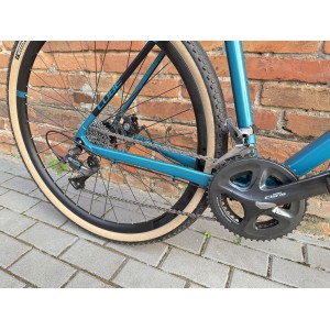 Cube Nuroad 700x47C, Gravel, Shimano Claris 2x8, zadbany