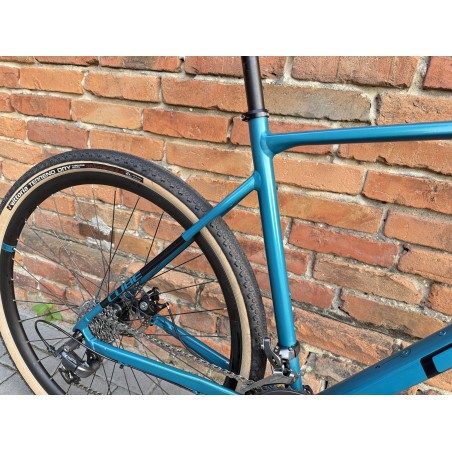 Cube Nuroad 700x47C, Gravel, Shimano Claris 2x8, zadbany