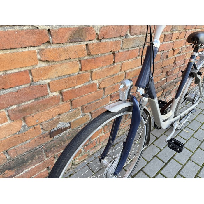 Batavus Intermezzo 28'', Nexus 8, rower holenderski, miejski