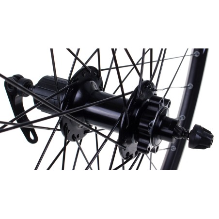 Koło 28" - 29'' kaseta 8-9rz, Ł maszynowe, hamulce tarczowe