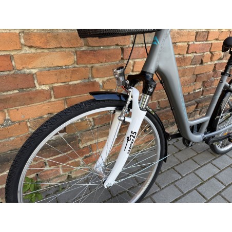 MERIDA CITYWAY 328 40 cm – wygodny rower miejski, Nexus 3, koszyk