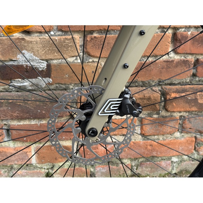 Merida SILEX 400 Oak/Bork rozmiar S – gravel Shimano GRX 2x10, karbonowy widelec