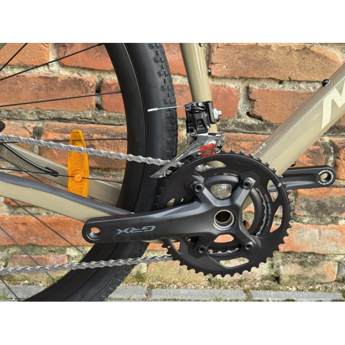 Merida SILEX 400 Oak/Bork rozmiar S – gravel Shimano GRX 2x10, karbonowy widelec