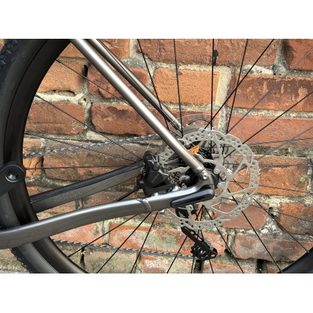 Merida SILEX 400 Warm Slate Grey rozmiar M – gravel Shimano GRX 2x10, karbonowy widelec