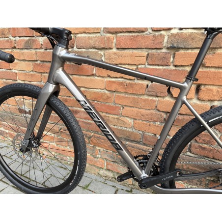 Merida SILEX 400 Warm Slate Grey rozmiar M – gravel Shimano GRX 2x10, karbonowy widelec