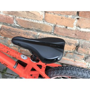 M-BIKE QKI 16'' Neon Orange– aluminiowy lekki rower dziecięcy, kółka boczne