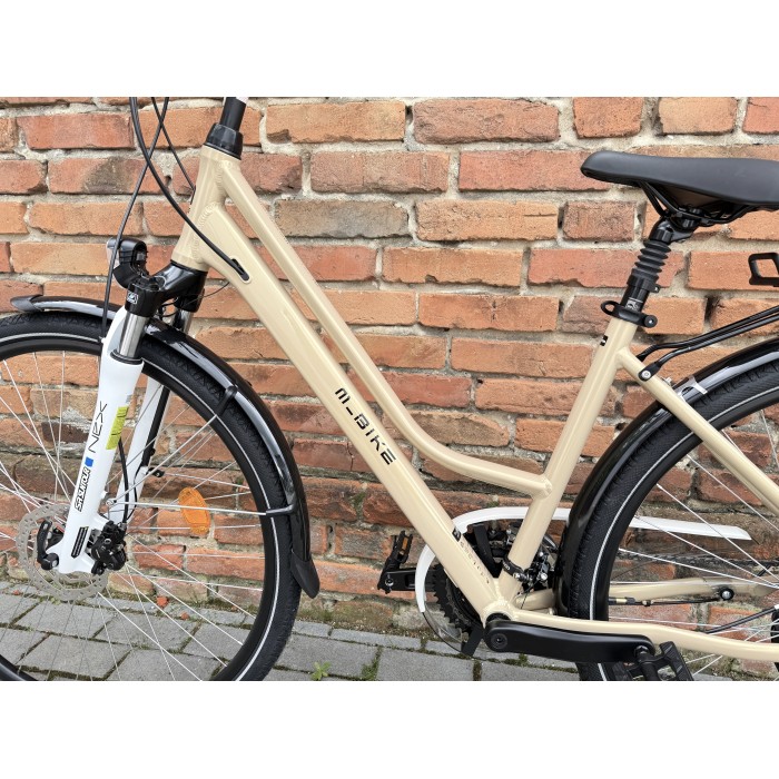 M-BIKE FREEWAY 9300 45 cm – damski rower trekkingowy, Alivio 3x9, hydraulika, szampański