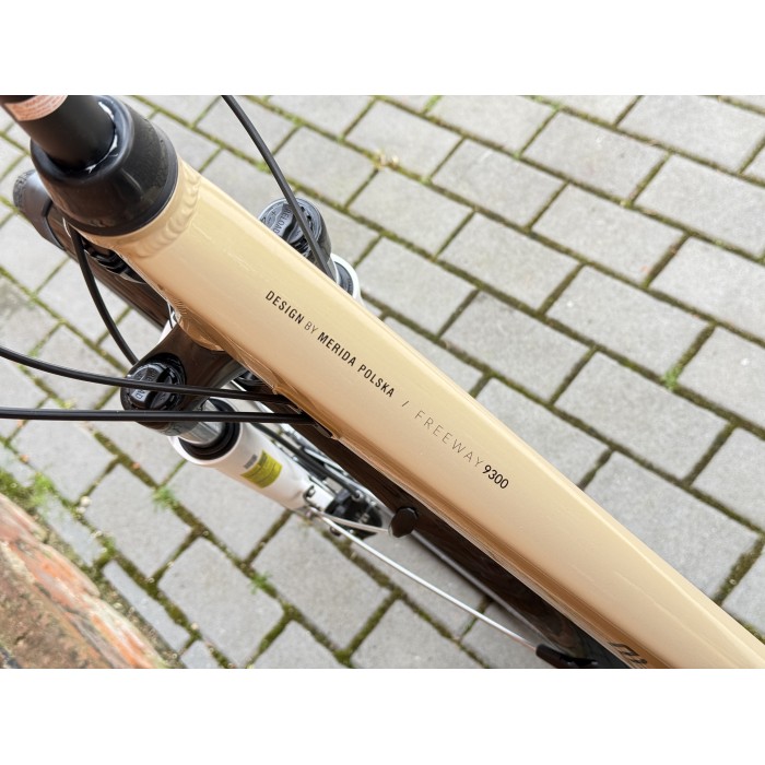 M-BIKE FREEWAY 9300 45 cm – damski rower trekkingowy, Alivio 3x9, hydraulika, szampański