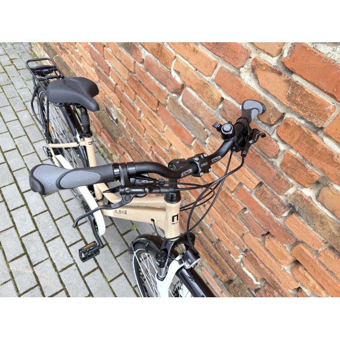 M-BIKE FREEWAY 9300 45 cm – damski rower trekkingowy, Alivio 3x9, hydraulika, szampański
