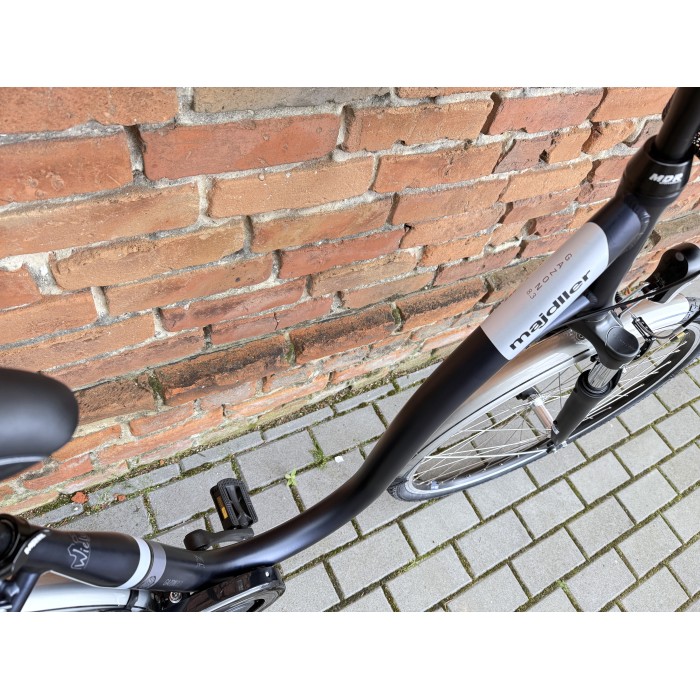 MAJDLLER GAZON 8.3 28" – rower miejski Nexus 3, amortyzator, koszyk+wkład